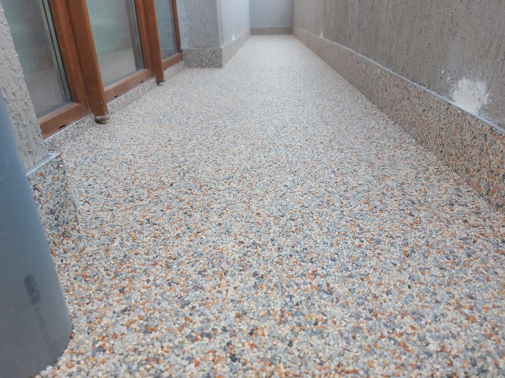 Proiect Grivita – hidroizolație terasă circulabilă cu covor de piatră naturală, fotografia 4