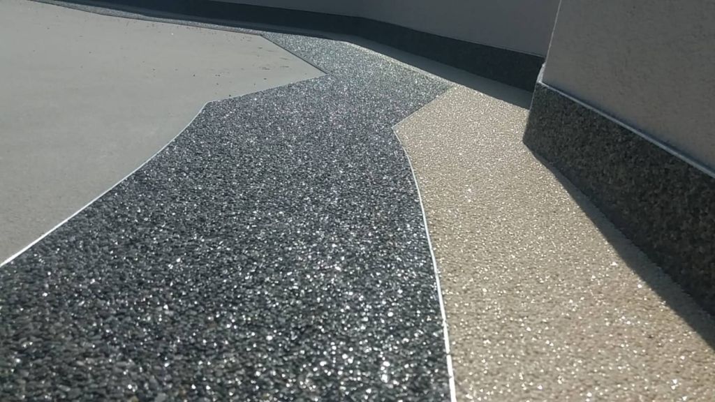 Proiect Vila Mamaia – hidroizolație terasă circulabilă cu covor de piatră naturală, fotografia 10