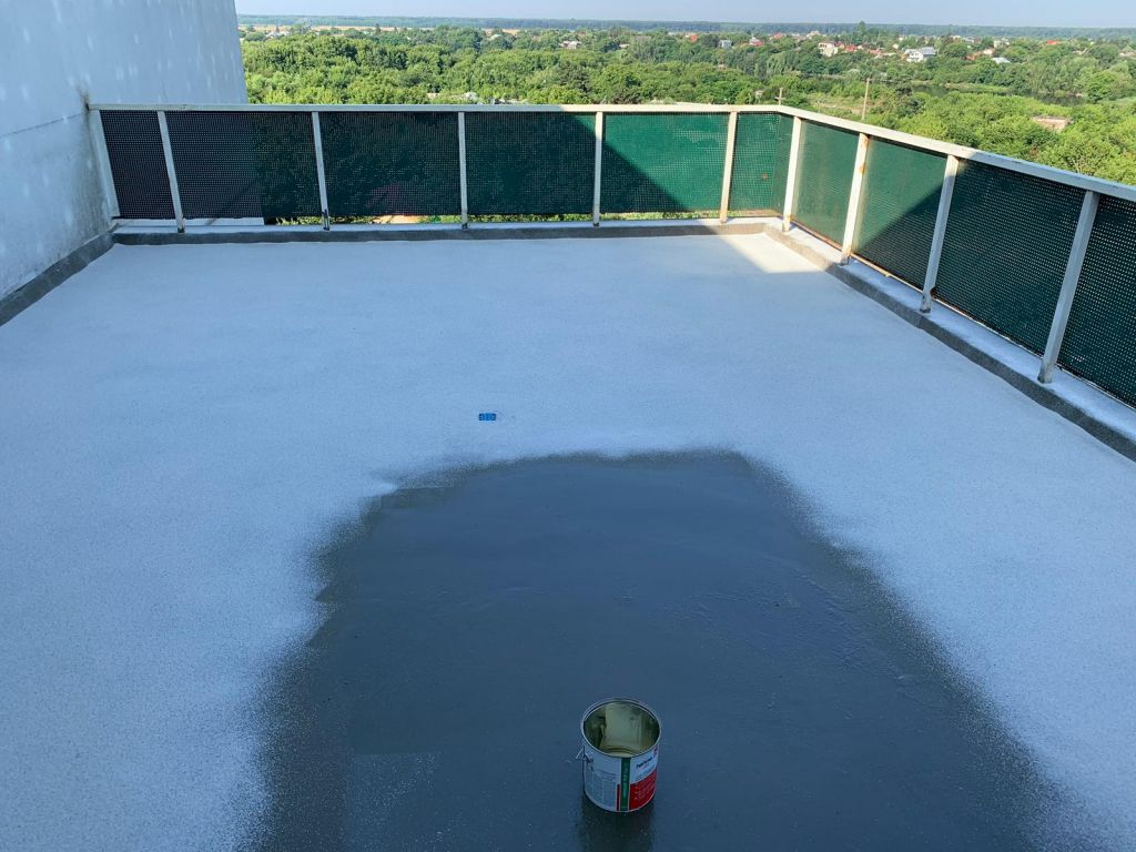 Proiect Buftea – hidroizolație terasă circulabilă cu covor de piatră naturală, fotografia 3