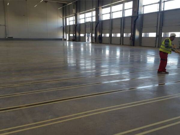 pardoseli epoxidice industriale