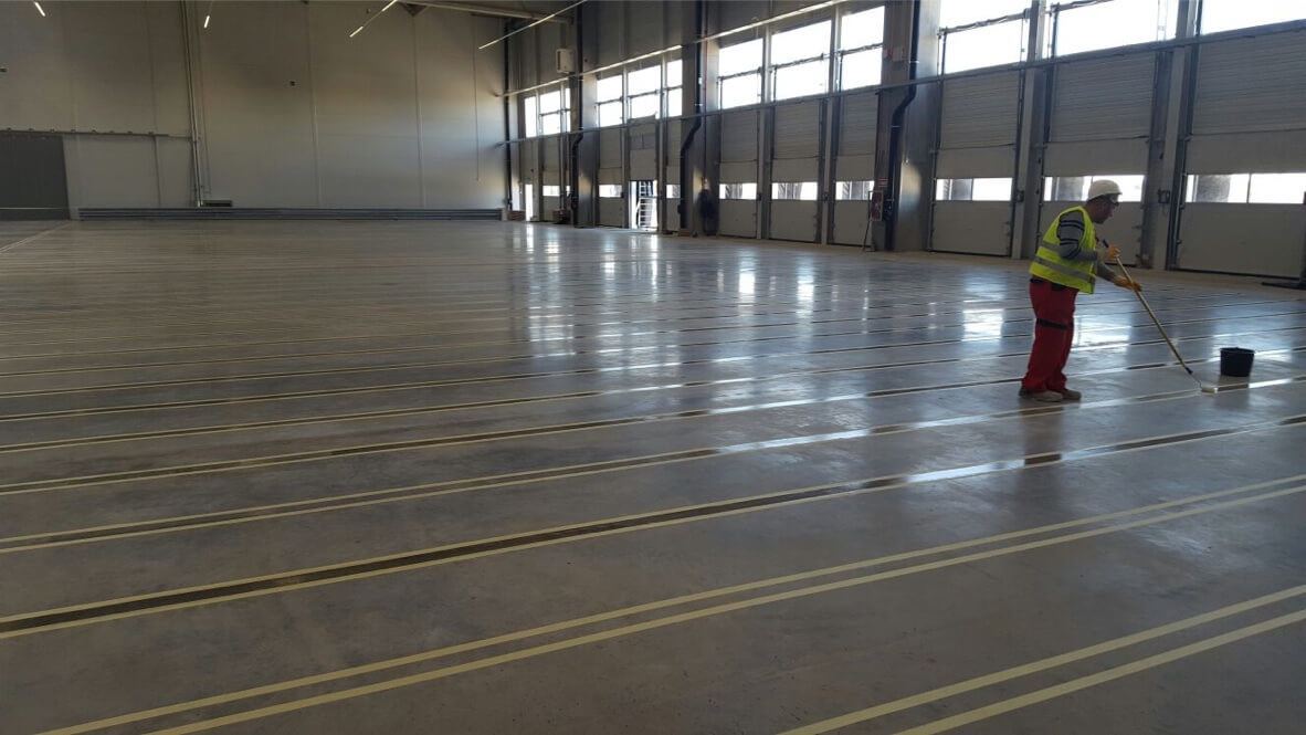 pardoseli epoxidice industriale